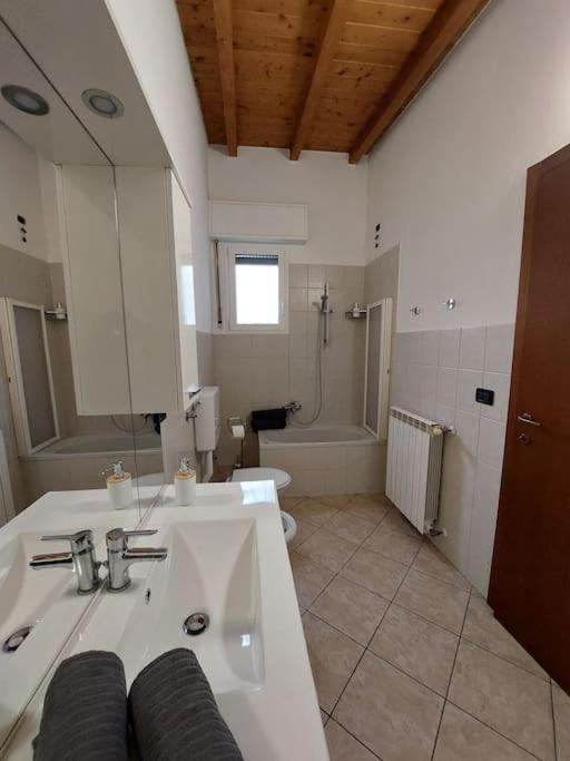 Smile Home! Graziosa Casa Con Parcheggio E Giardino Bovisio Masciago Экстерьер фото
